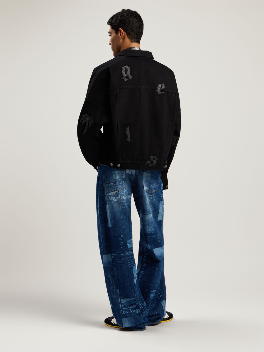 giacca in denim con logo gotico