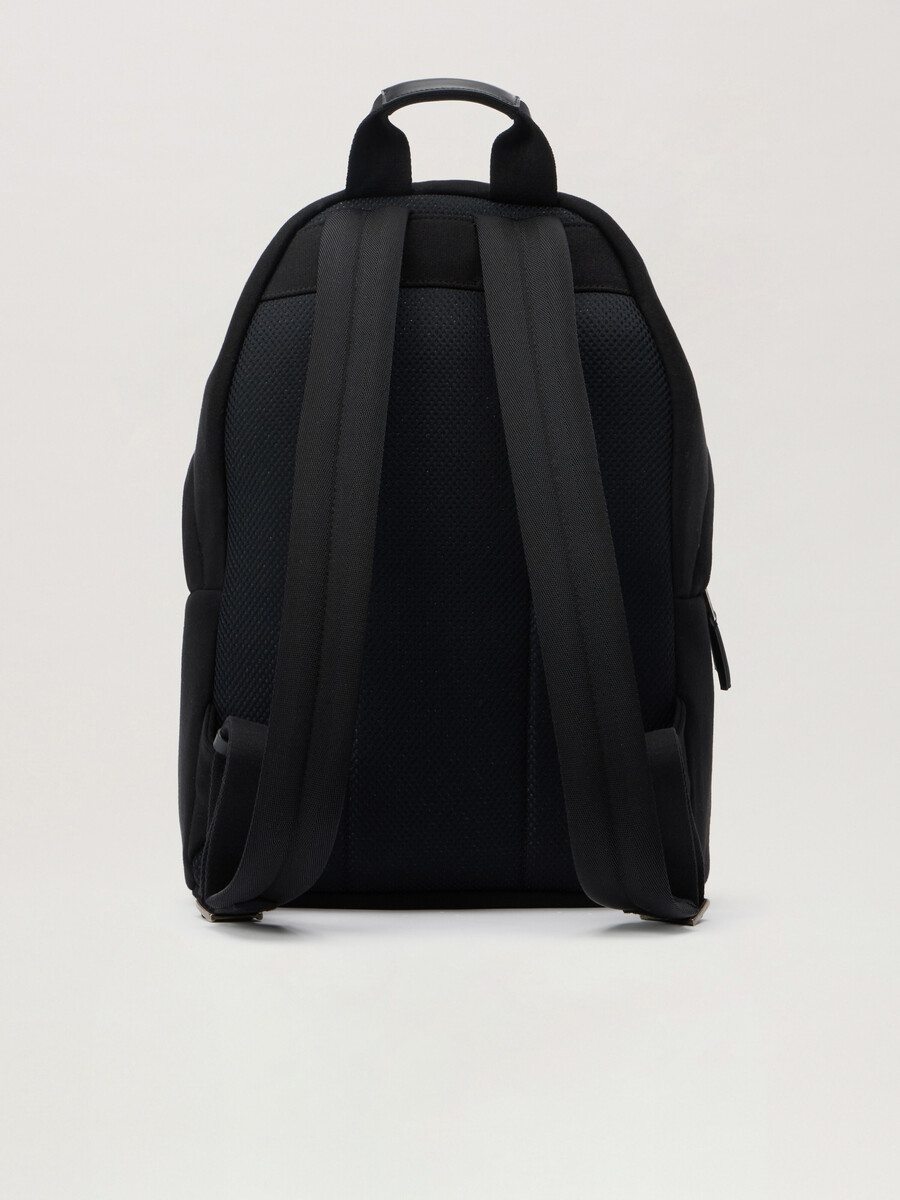 zaino con logo classico