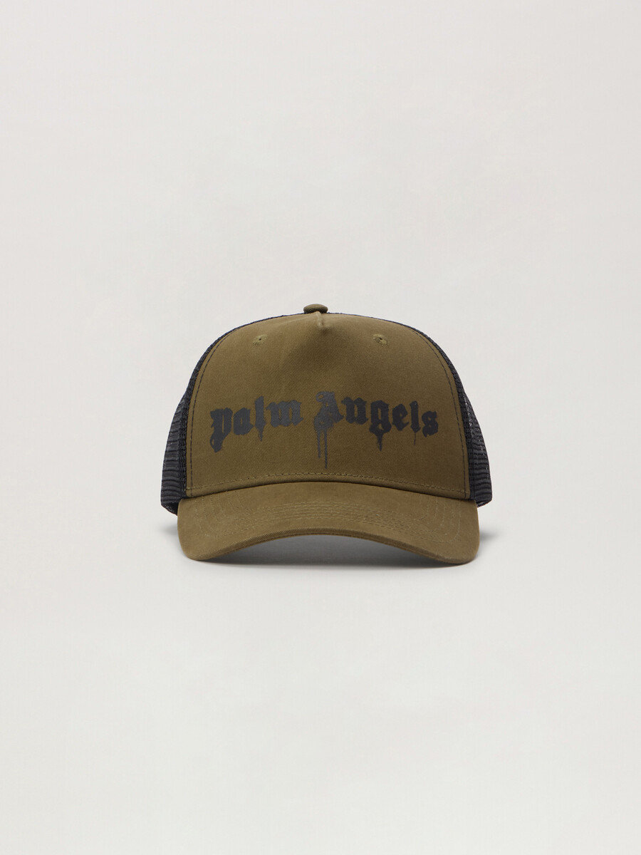 cappellino da camionista con logo spray