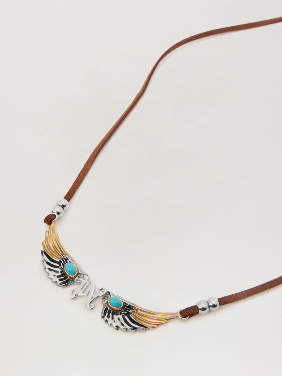 collana con cordino a forma di ali
